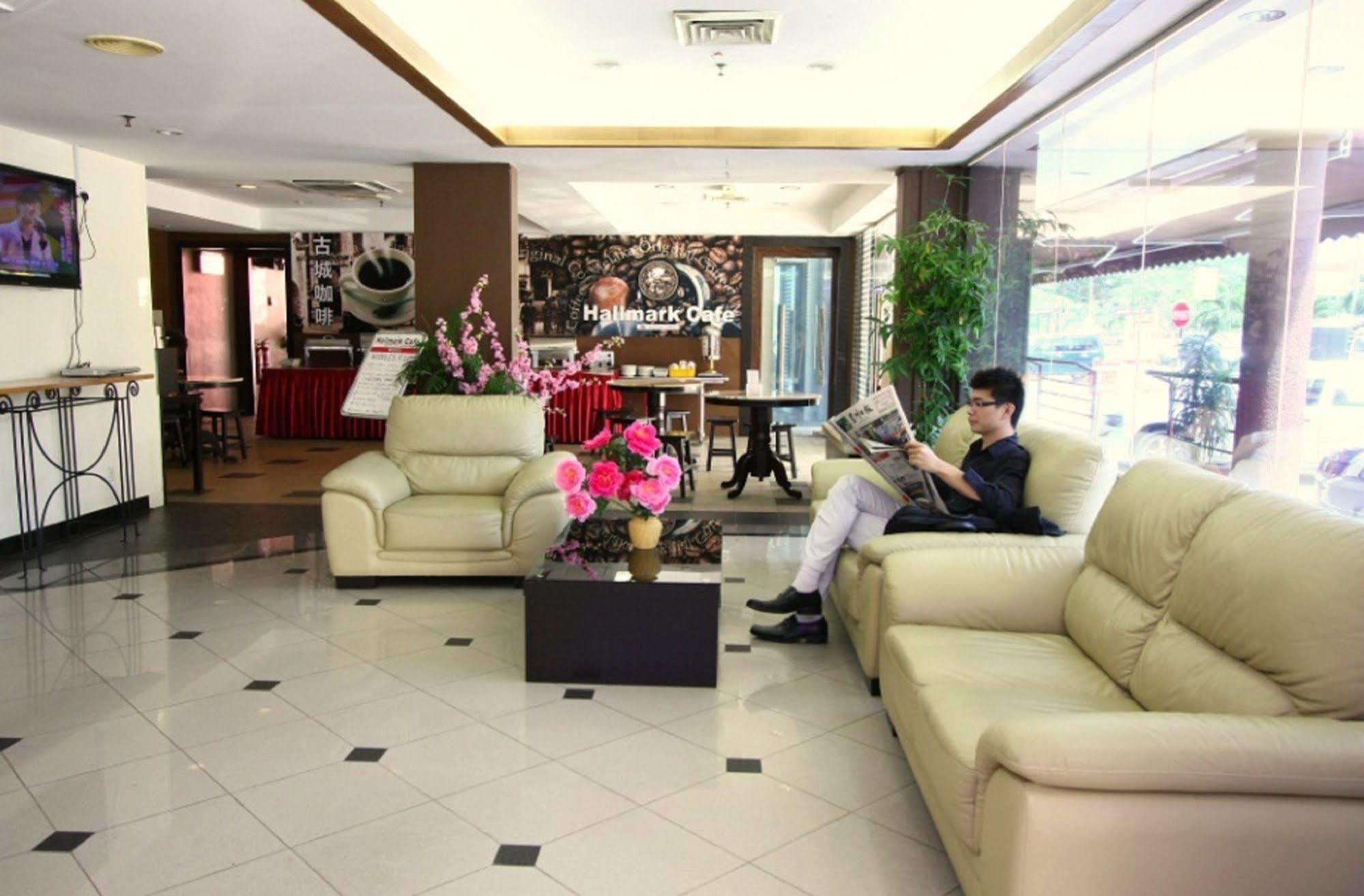 Hotel Hallmark Leisure 3*