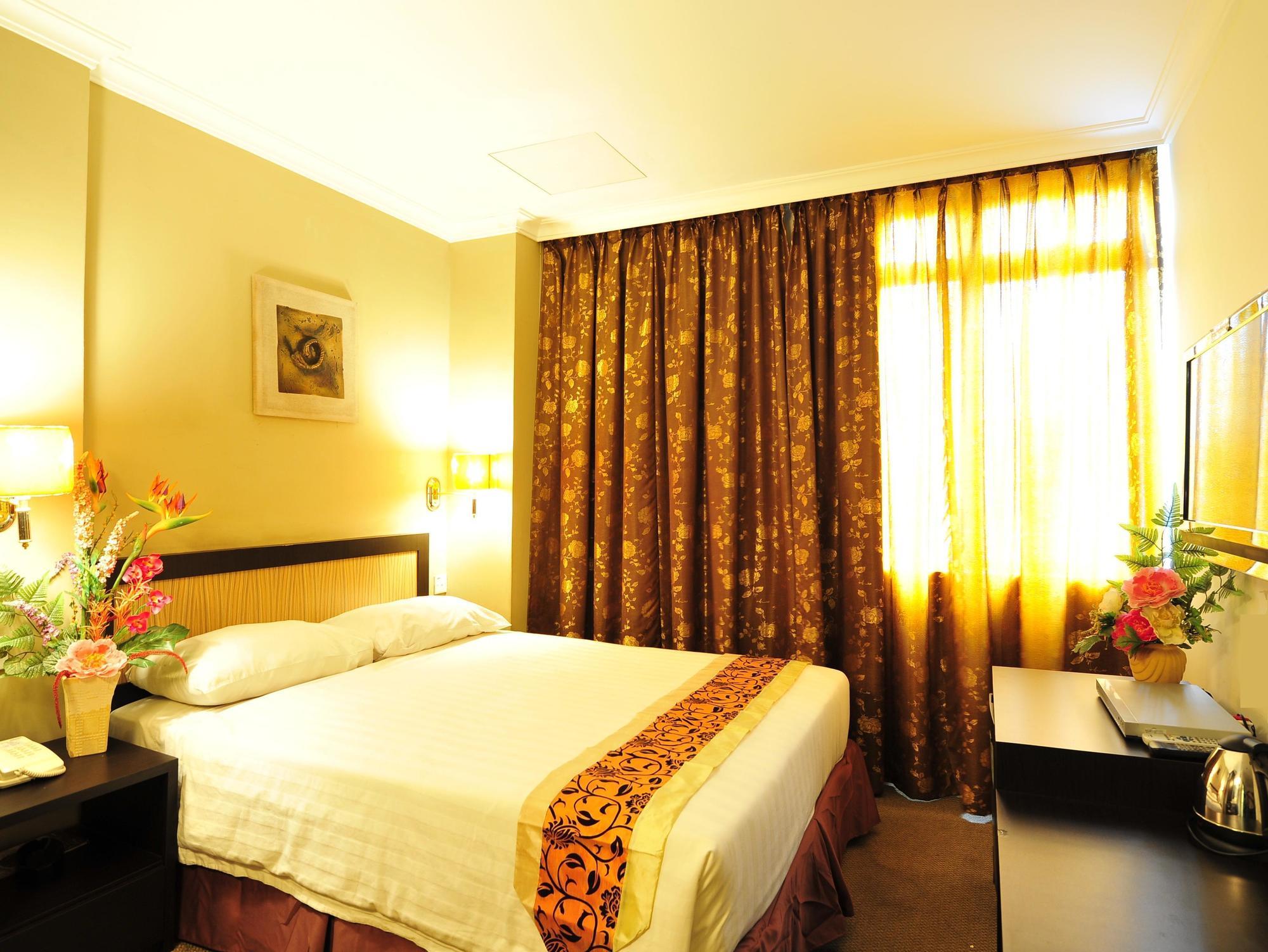 Hallmark Leisure 3*